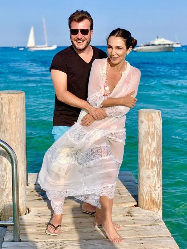 CHIFFON LACE SEE-THROUGH BIKINI COVER-UP